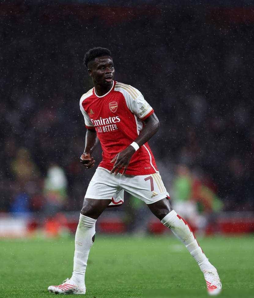  形容领导亲临现场的句子 